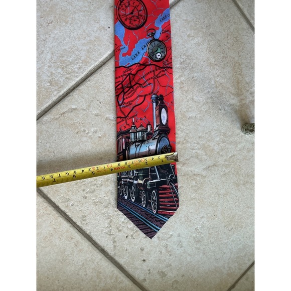 Ralph Marlin Steam Train Map Tie Mens OS Red Excellent 1994 Locomotive Vintage - Picture 5 of 5